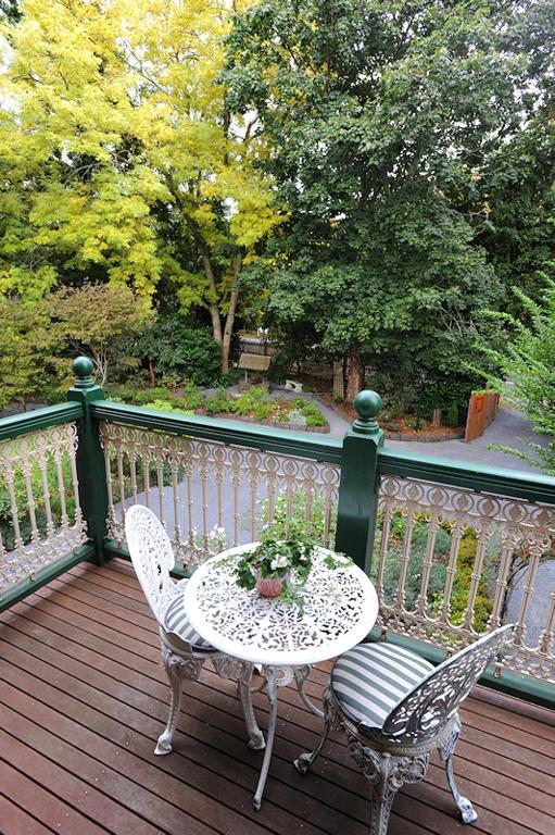 Bed and Breakfast Mary Cards Coach House Olinda Pokoj fotografie